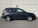 2015 Subaru Forester photo 2