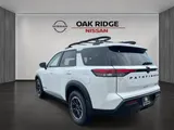 2026 Nissan Pathfinder photo 5
