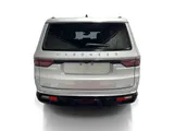 2024 Jeep Wagoneer photo 3