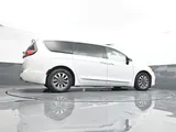 2023 Chrysler Pacifica photo 53