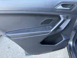 2021 Volkswagen Tiguan photo 16