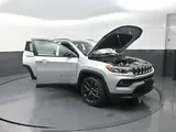 2026 Jeep Compass photo 32