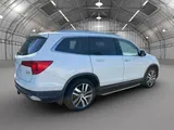2017 Honda Pilot photo 10