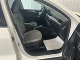 2022 Ford Escape photo 13