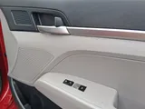 2020 Hyundai Elantra photo 16