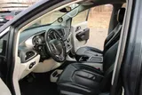 2021 Chrysler Pacifica photo 27