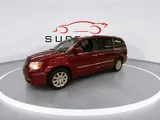 2016 Chrysler Town & Country photo 6