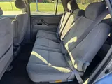 2002 Toyota Sequoia photo 13