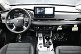 2026 Mitsubishi Outlander photo 13