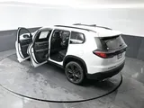 2026 GMC Acadia photo 49