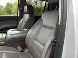 2019 GMC Yukon photo 18