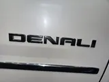 2018 GMC Yukon XL photo 10
