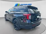 2021 Ford Explorer photo 3