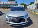 2020 Chevrolet Blazer photo 2