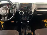 2015 Jeep Wrangler Unlimited photo 2