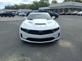 2020 Chevrolet Camaro photo 2