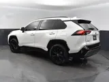 2023 Toyota RAV4 photo 18