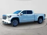 2024 GMC Sierra 1500 photo 3