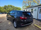 2020 Chevrolet Equinox photo 3