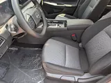 2027 Nissan Sentra photo 9