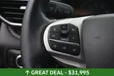 2023 Ford Explorer photo 23