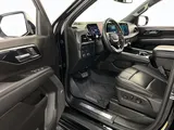 2025 Chevrolet Tahoe photo 30