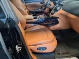 2022 Aston Martin DBX photo 13