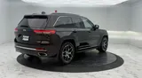 2024 Jeep Grand Cherokee photo 13