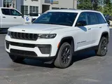 2027 Jeep Grand Cherokee photo 40