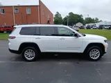 2026 Jeep Grand Cherokee L photo 2