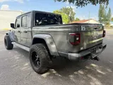 2020 Jeep Gladiator photo 5
