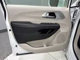 2019 Chrysler Pacifica photo 11