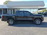 2027 Nissan Frontier photo 3