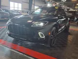 2022 Aston Martin DBX photo 4