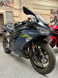 2022 Kawasaki ZX6R photo 2