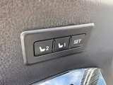 2017 Toyota RAV4 photo 11