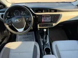 2018 Toyota Corolla photo 18