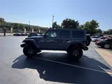 2025 Jeep Wrangler photo 4