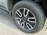 2025 GMC Sierra 1500 photo 4
