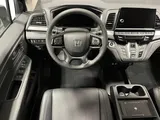 2027 Honda Odyssey photo 16