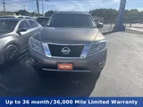 2014 Nissan Pathfinder photo 2