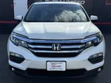 2017 Honda Pilot photo 8
