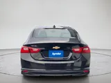 2018 Chevrolet Malibu photo 4