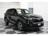 2023 Toyota Highlander photo 3