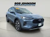 2025 Ford Escape photo 1