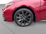 2025 Toyota Corolla photo 9
