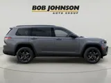 2027 Jeep Grand Cherokee L photo 9