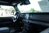 2021 Jeep Wrangler photo 15