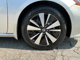 2022 Nissan Altima photo 12