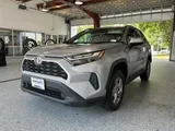 2025 Toyota RAV4 photo 4